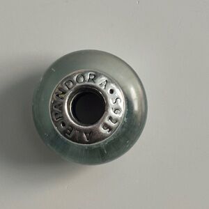 Pandora Disney Elsa glow Murano